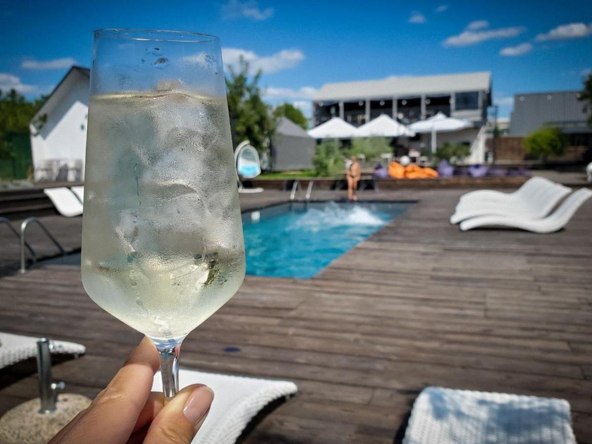 Hotel Долина Хюгге Chornomors'ke  Zewnętrze zdjęcie